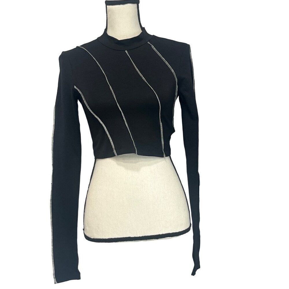 Noisy May Exposed Seam Cropped Top In Black